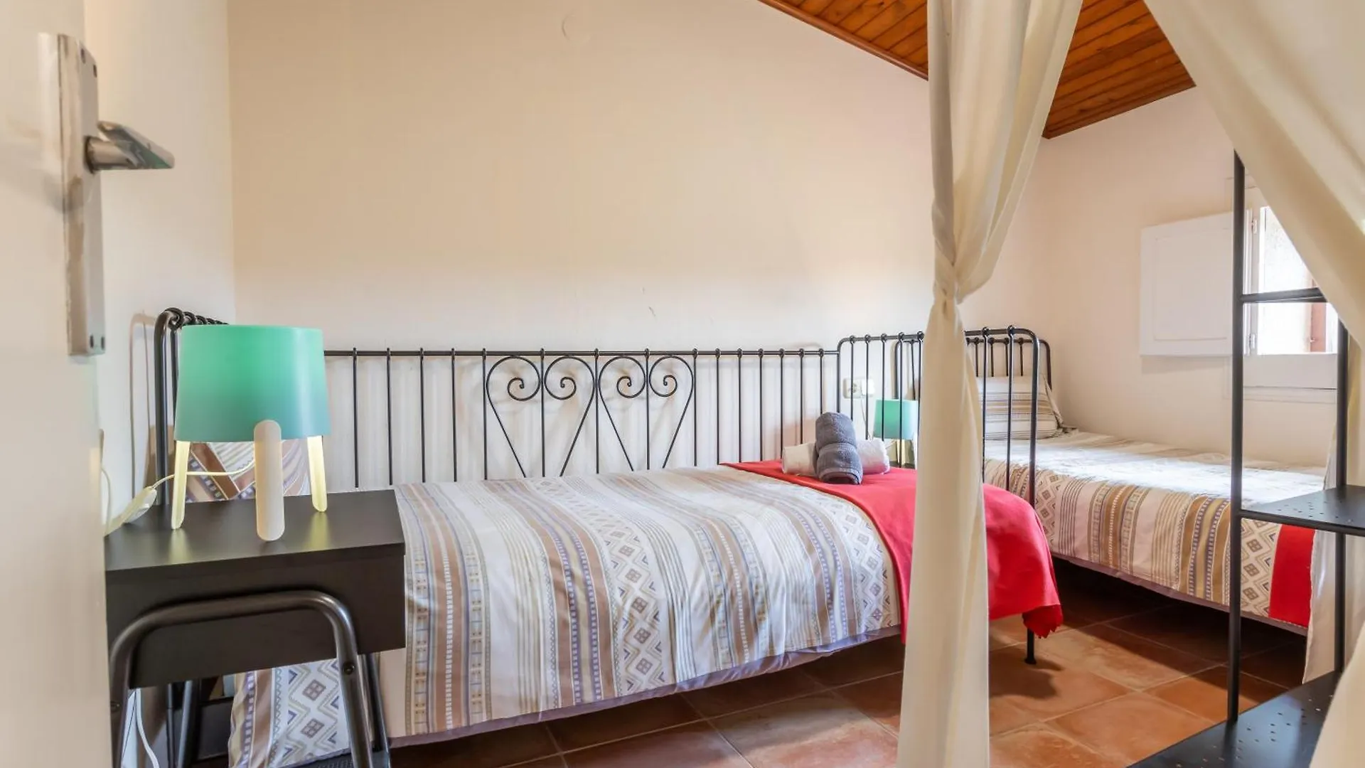 ז'ירונה La Pahissa De Can Abras Casa Rural 0*,