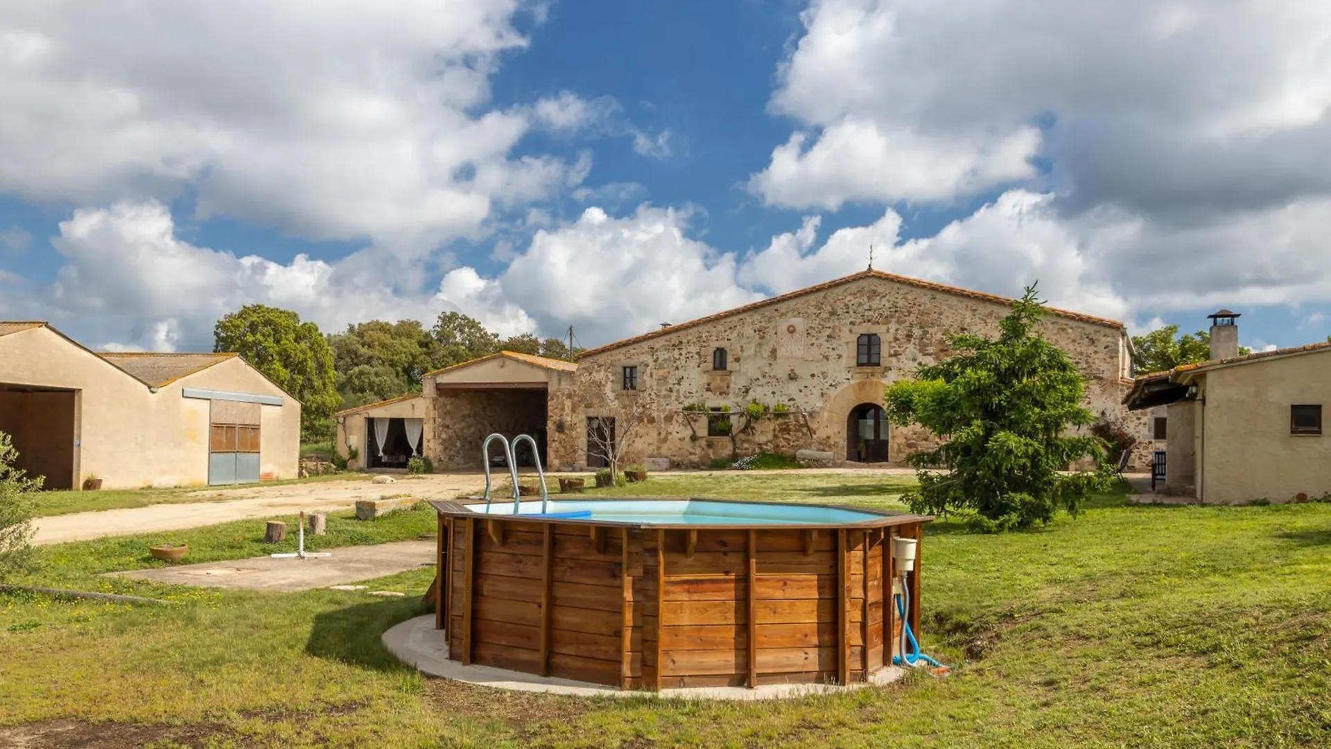 ז'ירונה La Pahissa De Can Abras Casa Rural ספרד