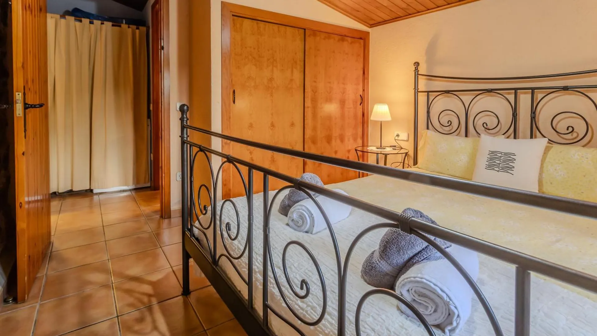 La Pahissa De Can Abras Casa Rural Gerona